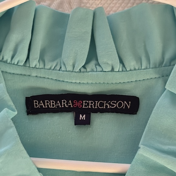 Ruffle collar 3/4 sleeve top in mint green (m) - Picture 3 of 3